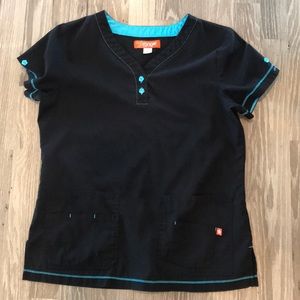 Women’s scrub top
